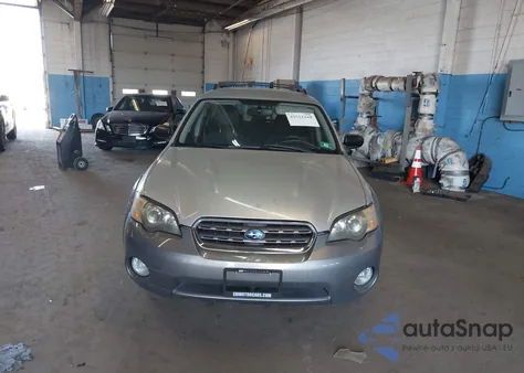 2005 Subaru Outback 2.5I из США, поврежденный, VIN 4S4BP61C857301030